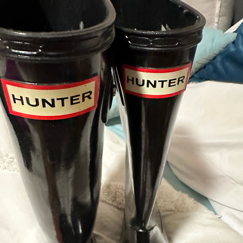 HUNTER BLACK BOOTS  SIZE 7